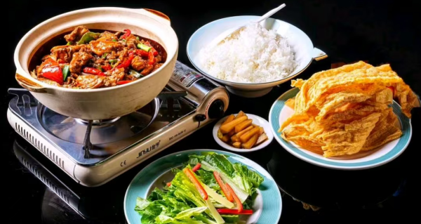 LePinXuan  乐品轩·招牌鸡煲(南山天利名城店)